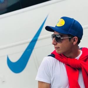 Meet your Posher, Marcelo